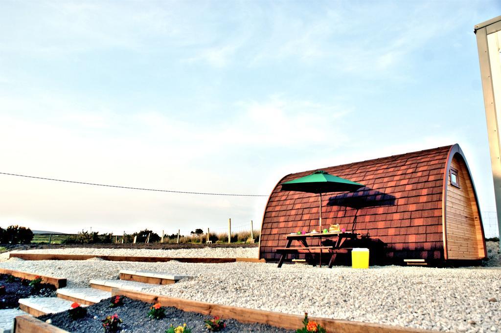 Teach Greannai Accommodation Pod Ross Port Bagian luar foto